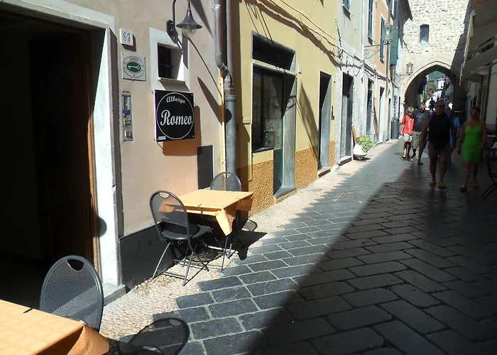 Romeo Отель Ноли